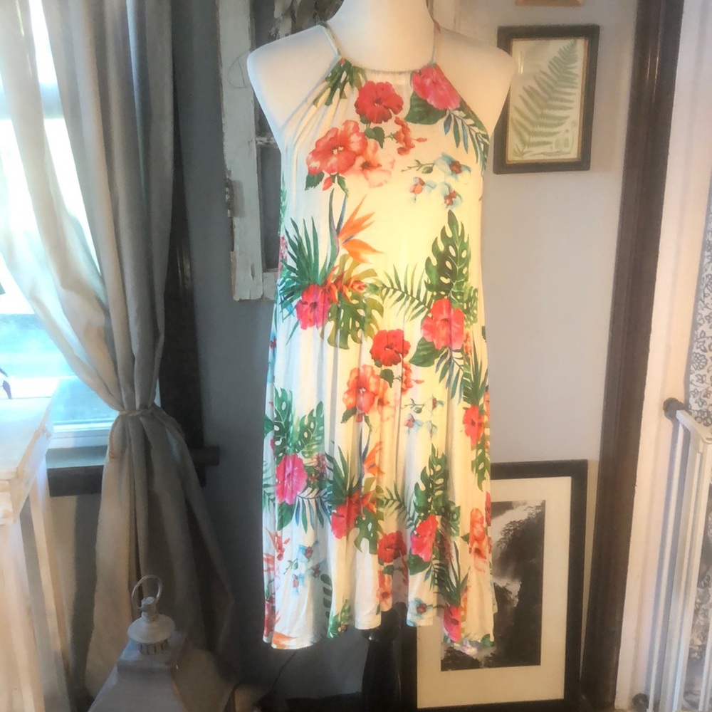 CHERISH; HALTER SUNDRESS